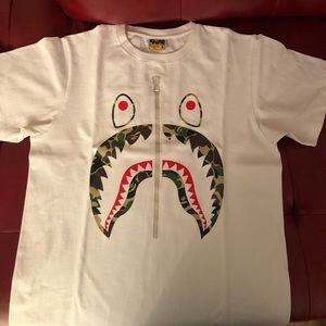 Bape - shark T shirt